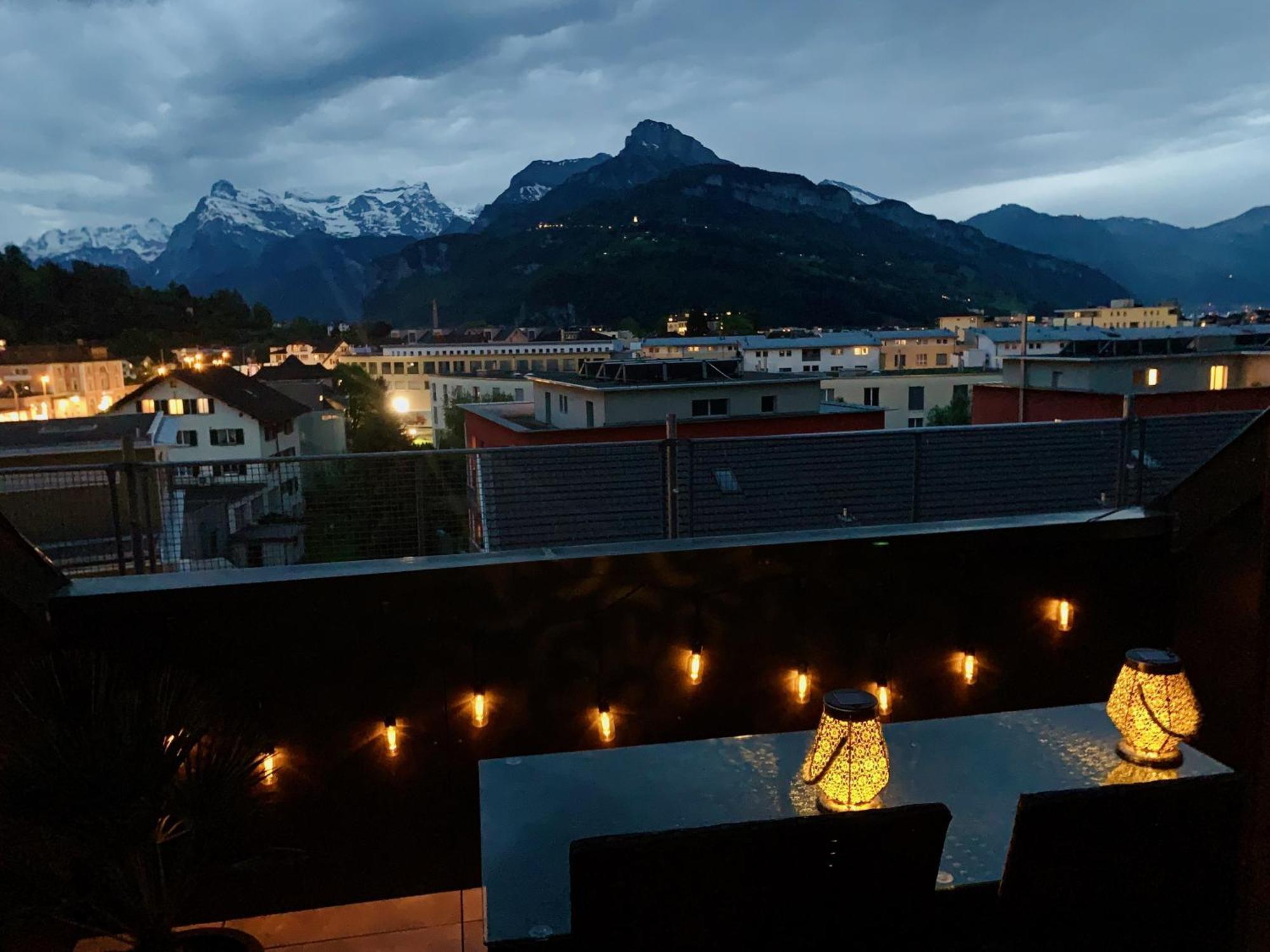 Luna O Mountainview O Pizzaoven Бруннен Экстерьер фото